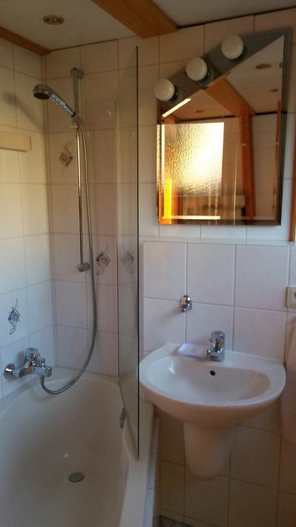 Nurdachhaus Ferienpark Schellbron Schellbronn Room photo